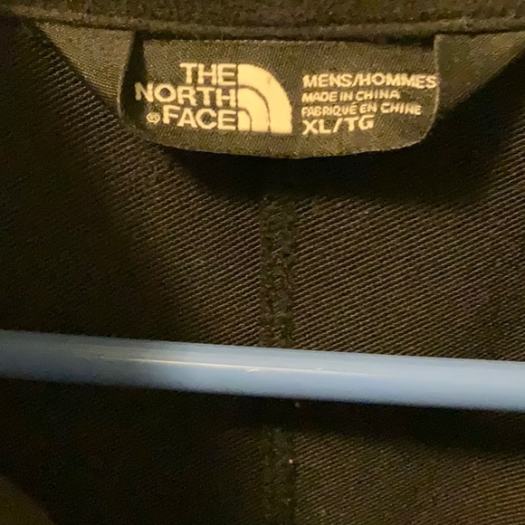 North face jacket - Picture 2 of 3